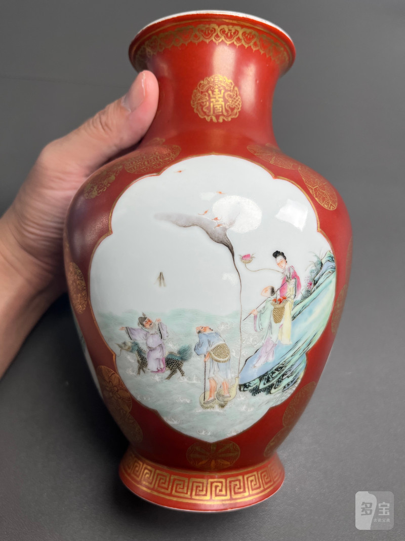 民国  珊瑚红地描金皮球花开光粉彩八仙图大口尊 - 图2
